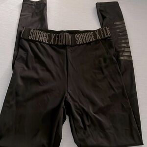 Savage X Fenty leggings